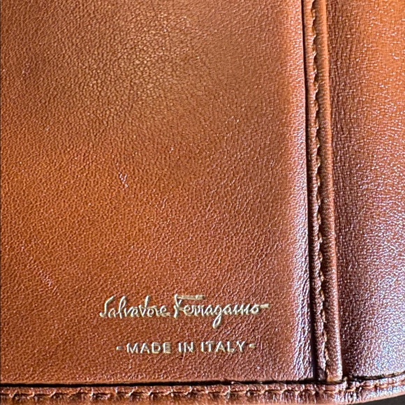 Salvatore Ferragamo Long Continental Wallet - Picture 6 of 13